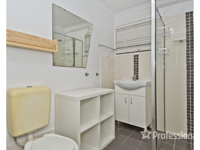 63 Kaiser Drive, Windaroo QLD 4207