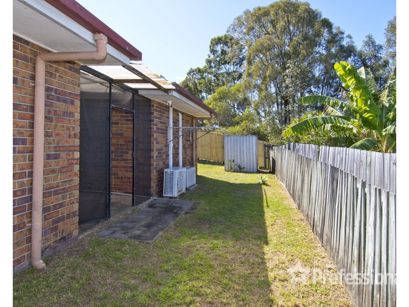 8 Kummara Road, Edens Landing QLD 4207