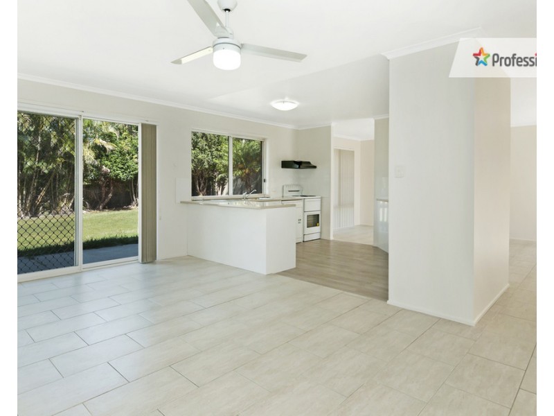 10 Seymour Court, Eagleby QLD 4207