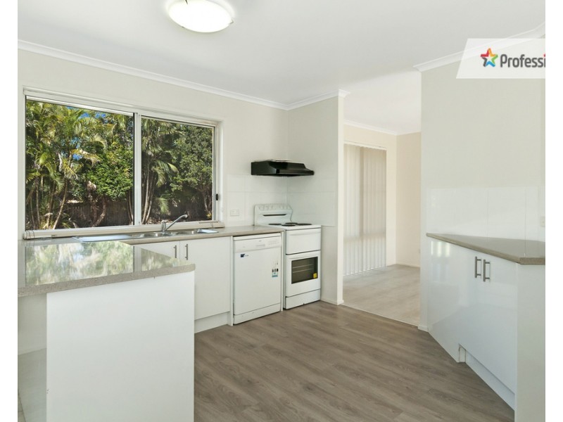 10 Seymour Court, Eagleby QLD 4207