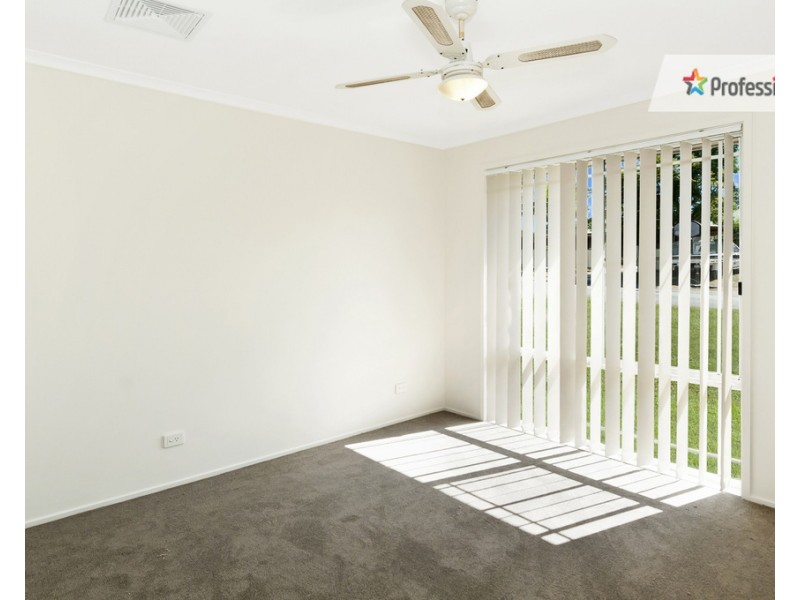 10 Seymour Court, Eagleby QLD 4207