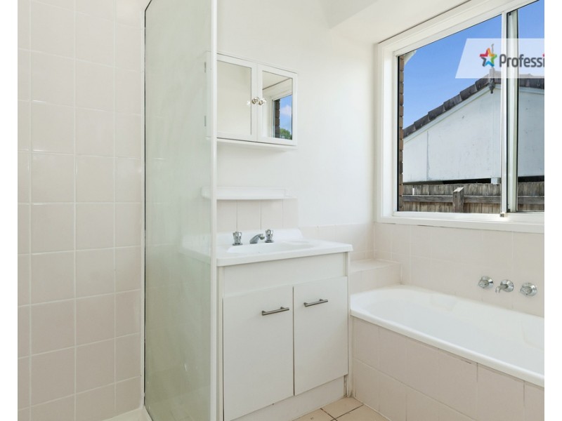 10 Seymour Court, Eagleby QLD 4207