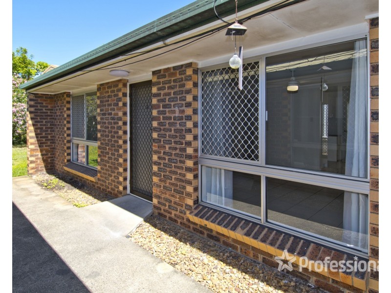 2/109 Riverhills Road, Eagleby QLD 4207