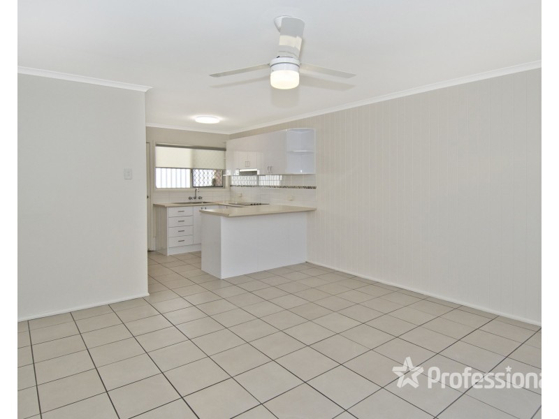 2/109 Riverhills Road, Eagleby QLD 4207