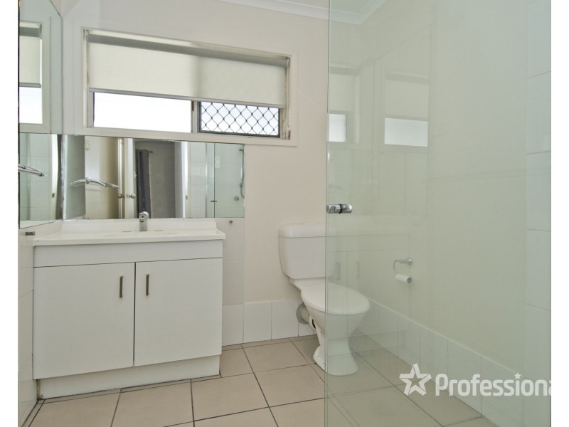 2/109 Riverhills Road, Eagleby QLD 4207