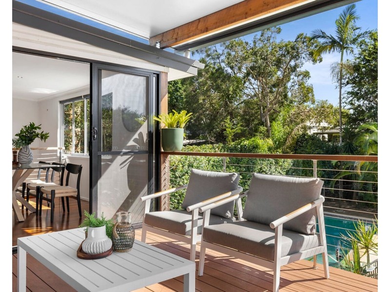 15 Coleridge Street, Stafford Heights QLD 4053