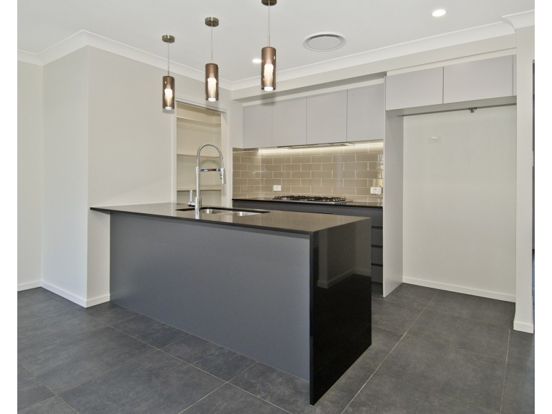 14 Redzel Court, Logan Reserve QLD 4133