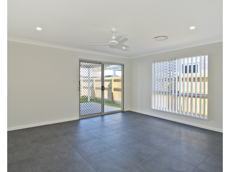 14 Redzel Court, Logan Reserve QLD 4133
