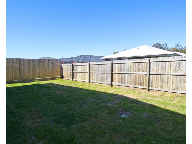 14 Redzel Court, Logan Reserve QLD 4133