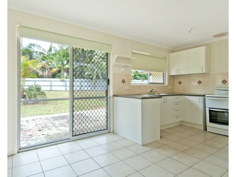 4 Yolla Street, Eagleby QLD 4207