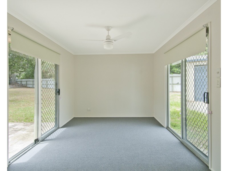 4 Yolla Street, Eagleby QLD 4207