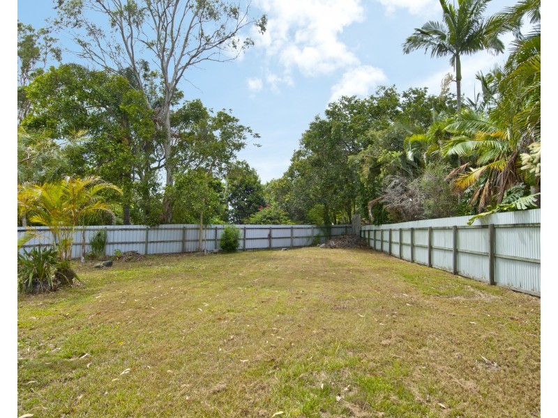 4 Yolla Street, Eagleby QLD 4207