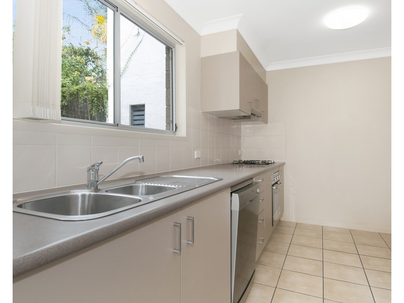 1/1-5 Anthony Street, Kingston QLD 4114
