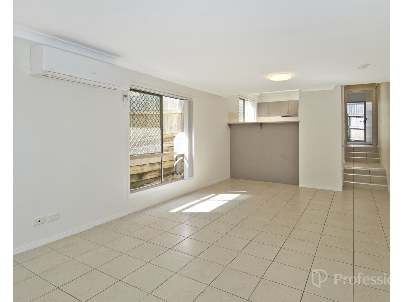 9 Yarraman Chase, Waterford QLD 4133