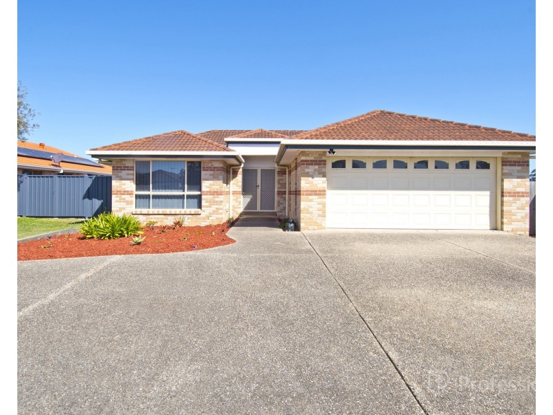 8 Dunne Court, Meadowbrook QLD 4131