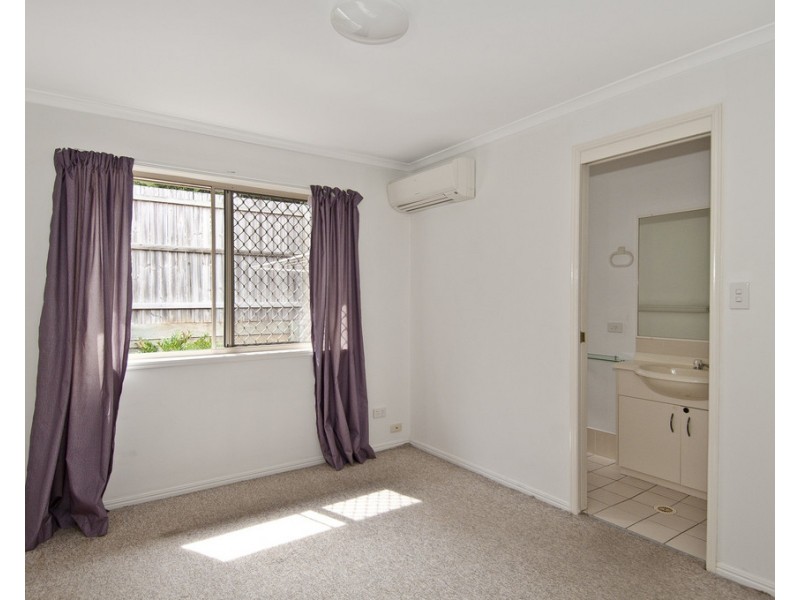2/33 Solar Street, Beenleigh QLD 4207