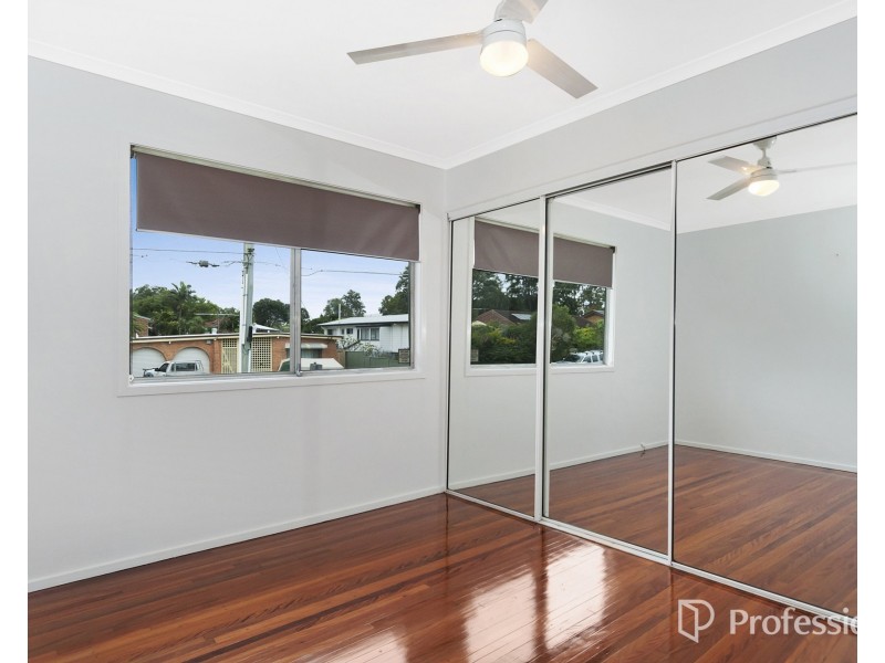 15 Kelly Street, Eagleby QLD 4207