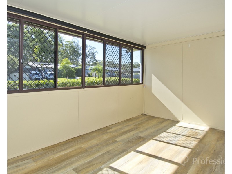 8 Temma Street, Eagleby QLD 4207