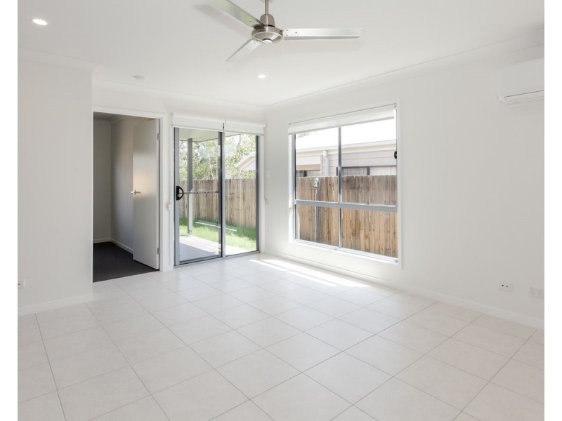 2/23 Haven Drive, Holmview QLD 4207