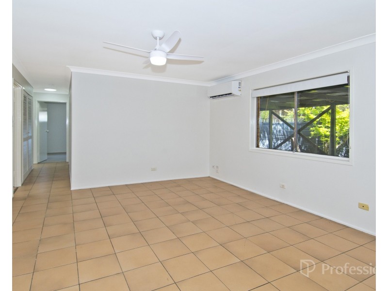 41 Vermont Crescent, Mount Warren Park QLD 4207