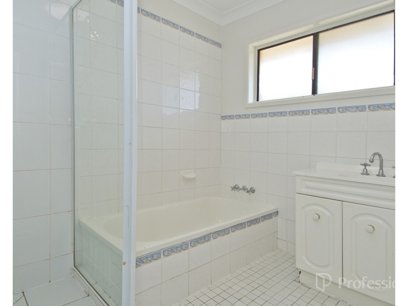 41 Vermont Crescent, Mount Warren Park QLD 4207