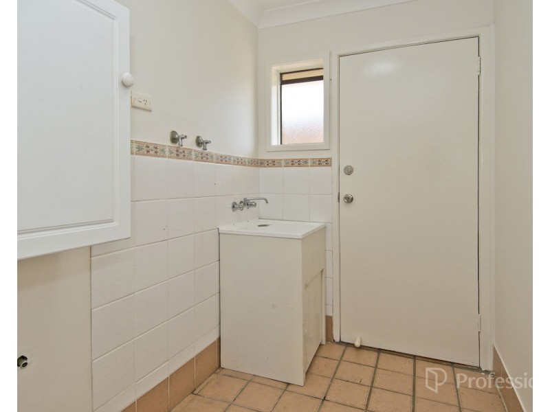 41 Vermont Crescent, Mount Warren Park QLD 4207