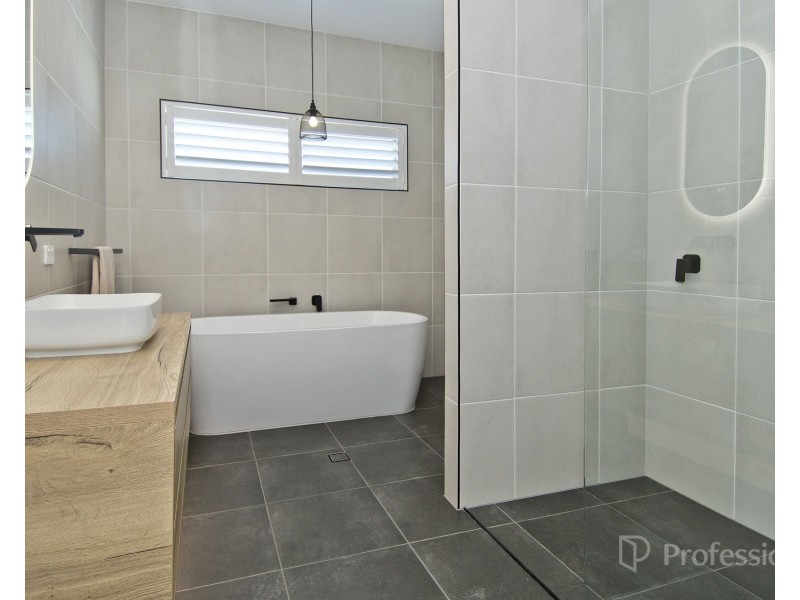 289 Harbour Boulevard, Jacobs Well QLD 4208