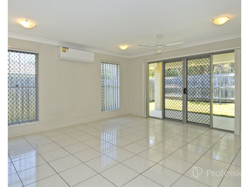 35 Sunstone Court, Logan Reserve QLD 4133