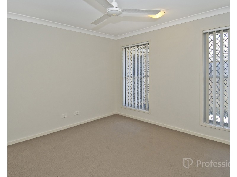 35 Sunstone Court, Logan Reserve QLD 4133