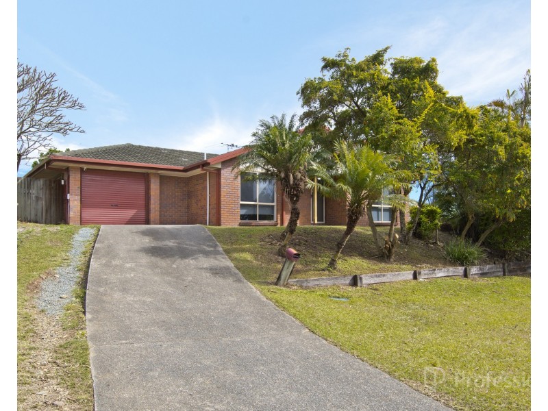 25 Loane Drive, Edens Landing QLD 4207