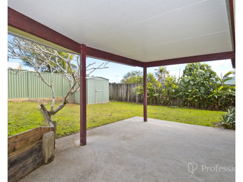 25 Loane Drive, Edens Landing QLD 4207
