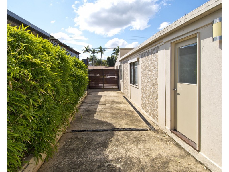 63 Kaiser Drive, Windaroo QLD 4207