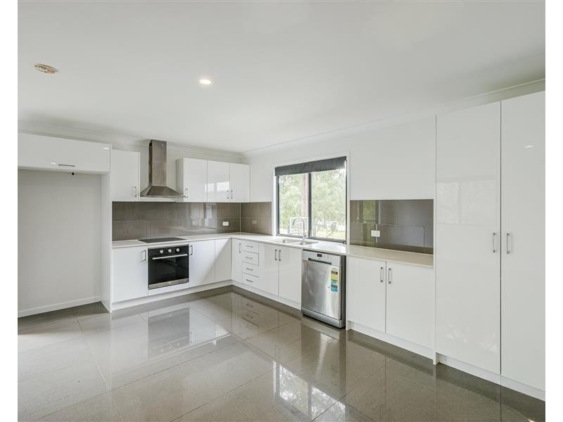 49B Adelaide Street, Kingston QLD 4114