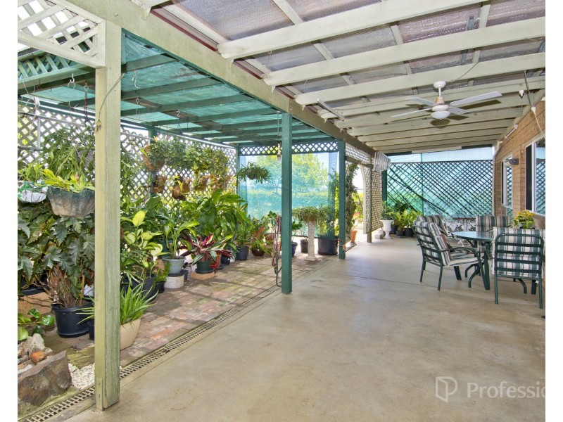 7 Lance Drive, Mount Warren Park QLD 4207