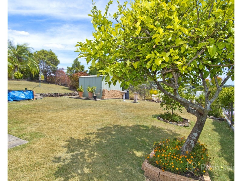 7 Lance Drive, Mount Warren Park QLD 4207