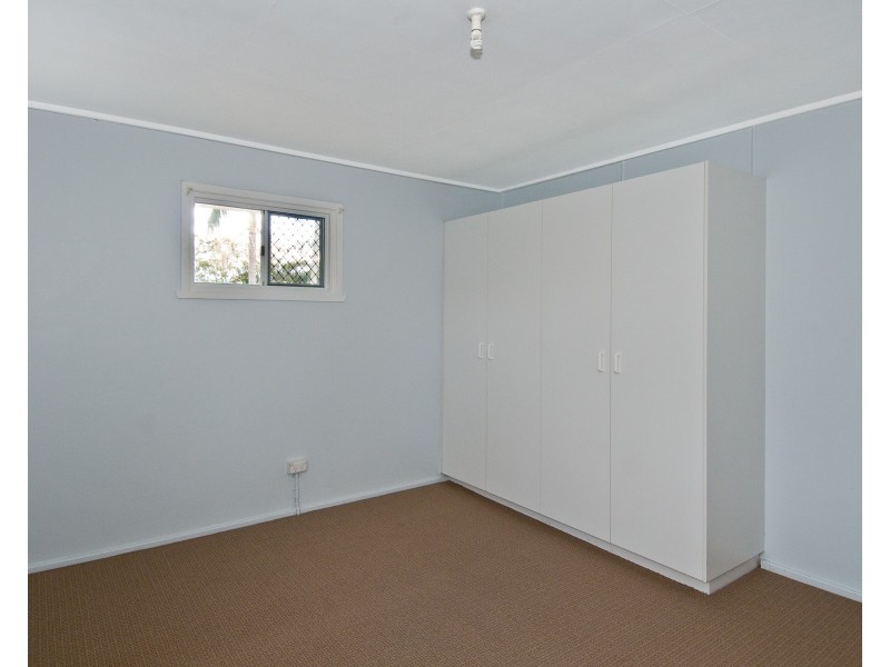 8 Fendale Street, Eagleby QLD 4207