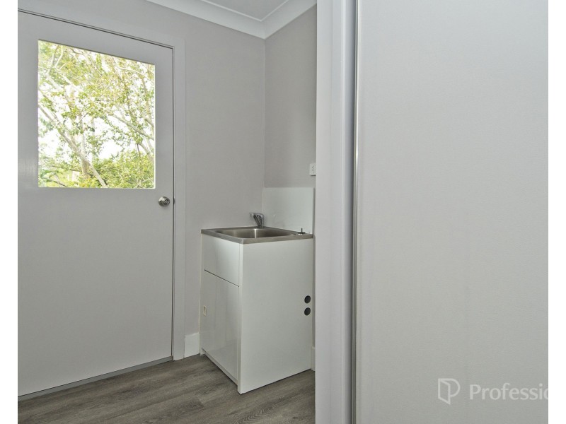 49 Adelaide Street, Kingston QLD 4114