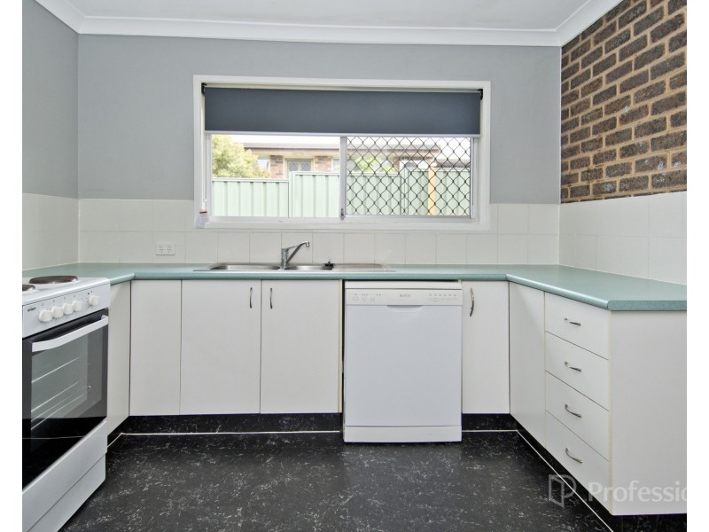 2/84 Ewing Road, Woodridge QLD 4114