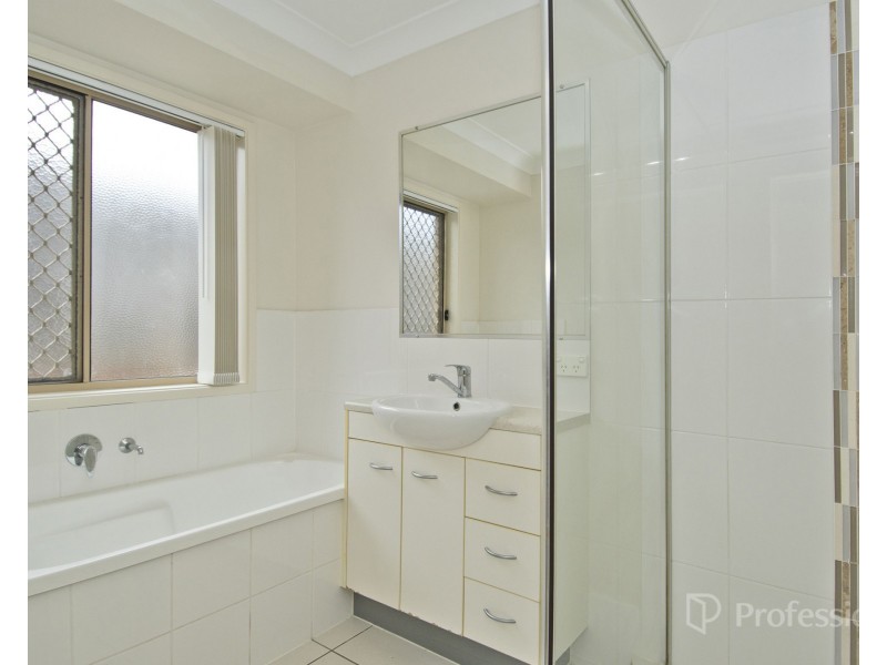 60 Coldstream Way, Holmview QLD 4207