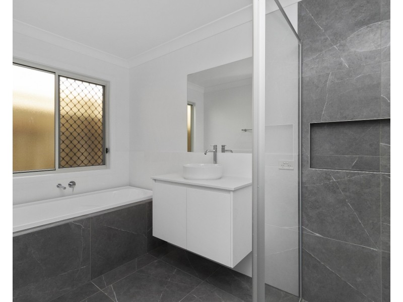 12 Melaleuca Way, Bahrs Scrub QLD 4207