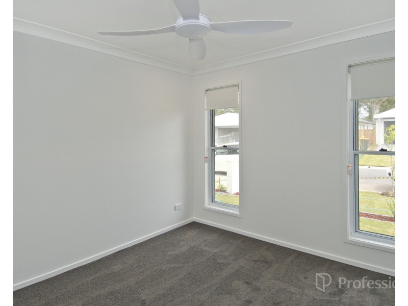 16 Alpine Street, Chambers Flat QLD 4133