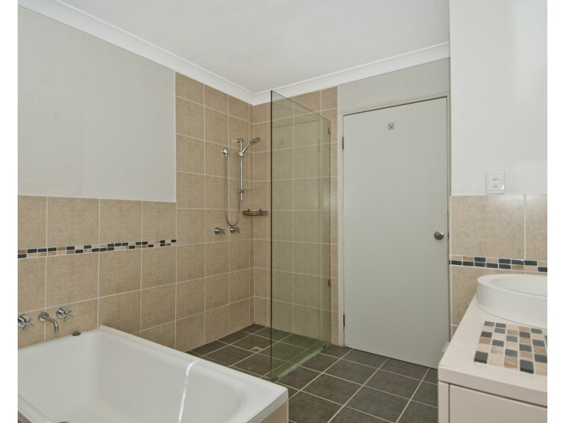 97 Carl Heck Boulevard, Windaroo QLD 4207