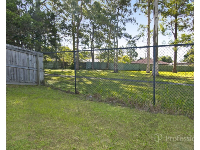 2/2 Linton Street, Loganlea QLD 4131