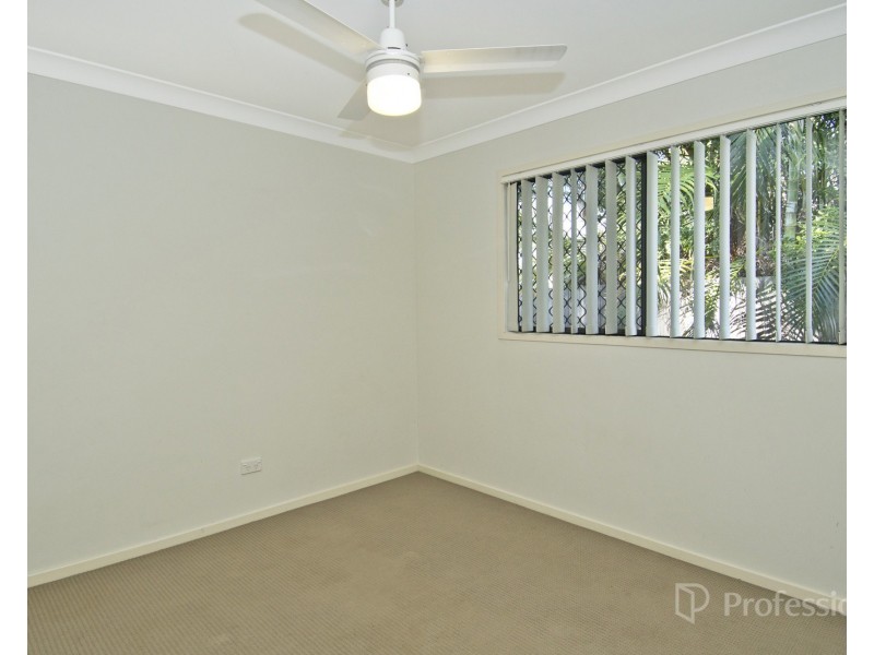 2/2 Linton Street, Loganlea QLD 4131