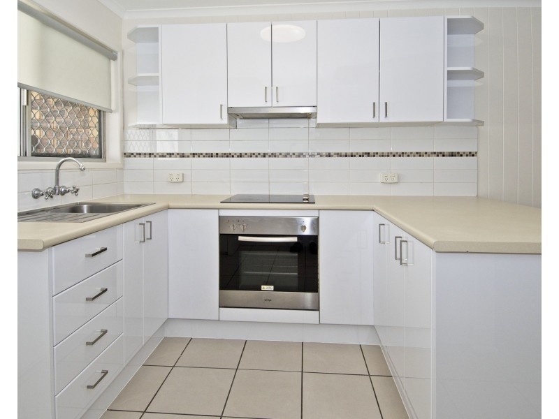 2/109 Riverhills Road, Eagleby QLD 4207