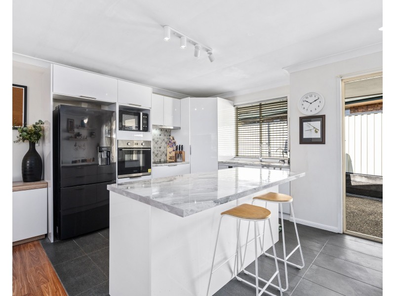 15 Stoten Street, Eagleby QLD 4207