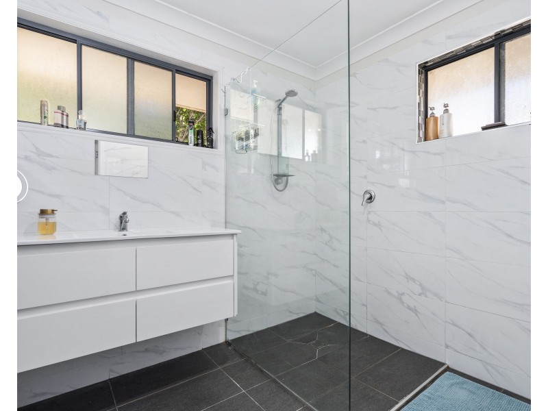15 Stoten Street, Eagleby QLD 4207