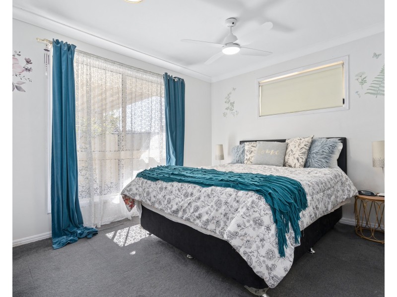15 Stoten Street, Eagleby QLD 4207