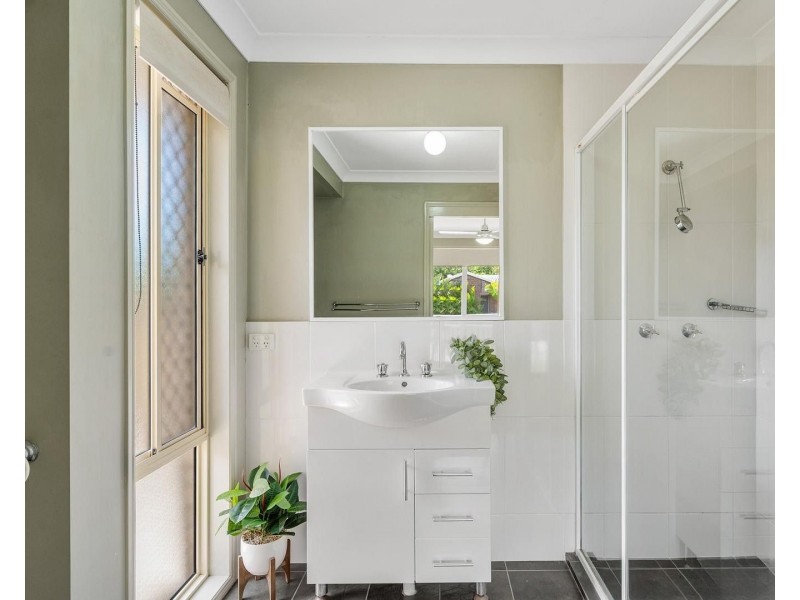 10 Wood Close, Loganholme QLD 4129