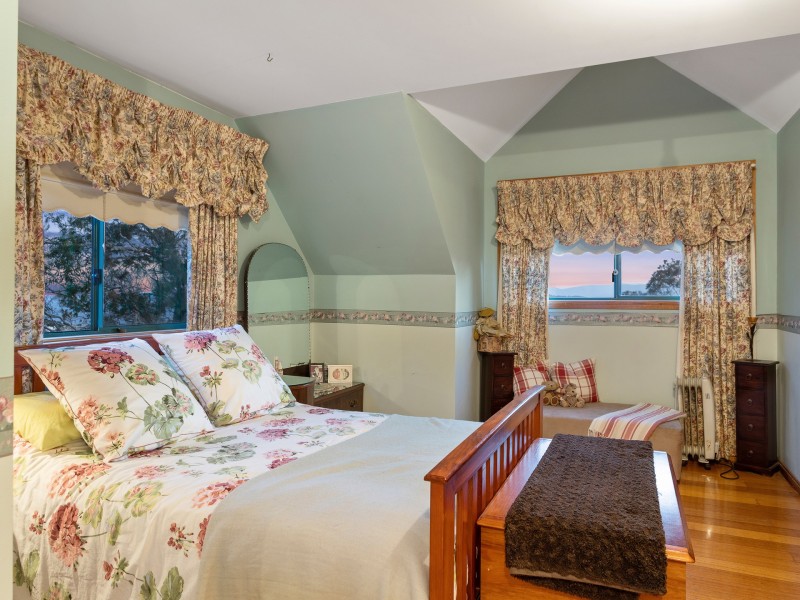 130 Fort Direction Road, South Arm TAS 7022